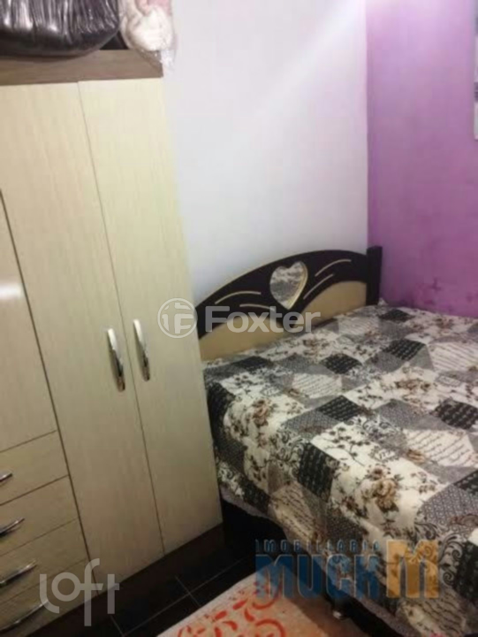 Casa à venda com 3 quartos, 120m² - Foto 4