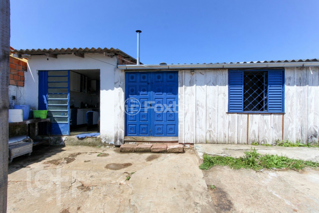Casa à venda com 4 quartos, 120m² - Foto 2