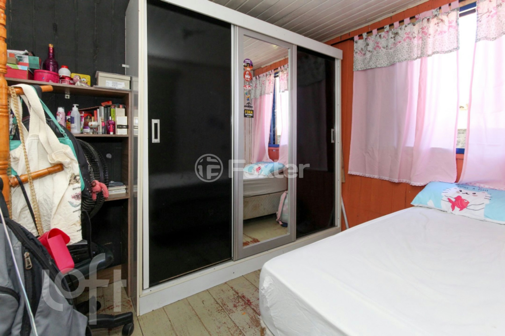 Casa à venda com 4 quartos, 120m² - Foto 13