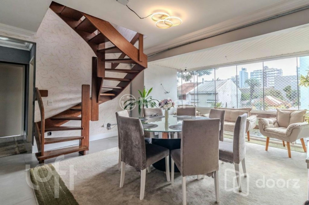 Cobertura à venda com 3 quartos, 204m² - Foto 1