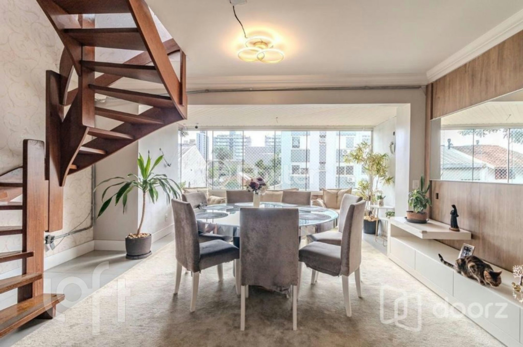 Cobertura à venda com 3 quartos, 204m² - Foto 2