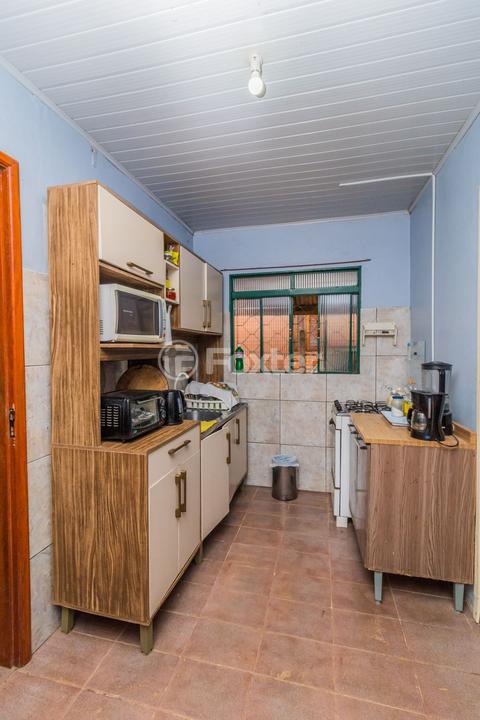 Casa à venda com 4 quartos, 70m² - Foto 11