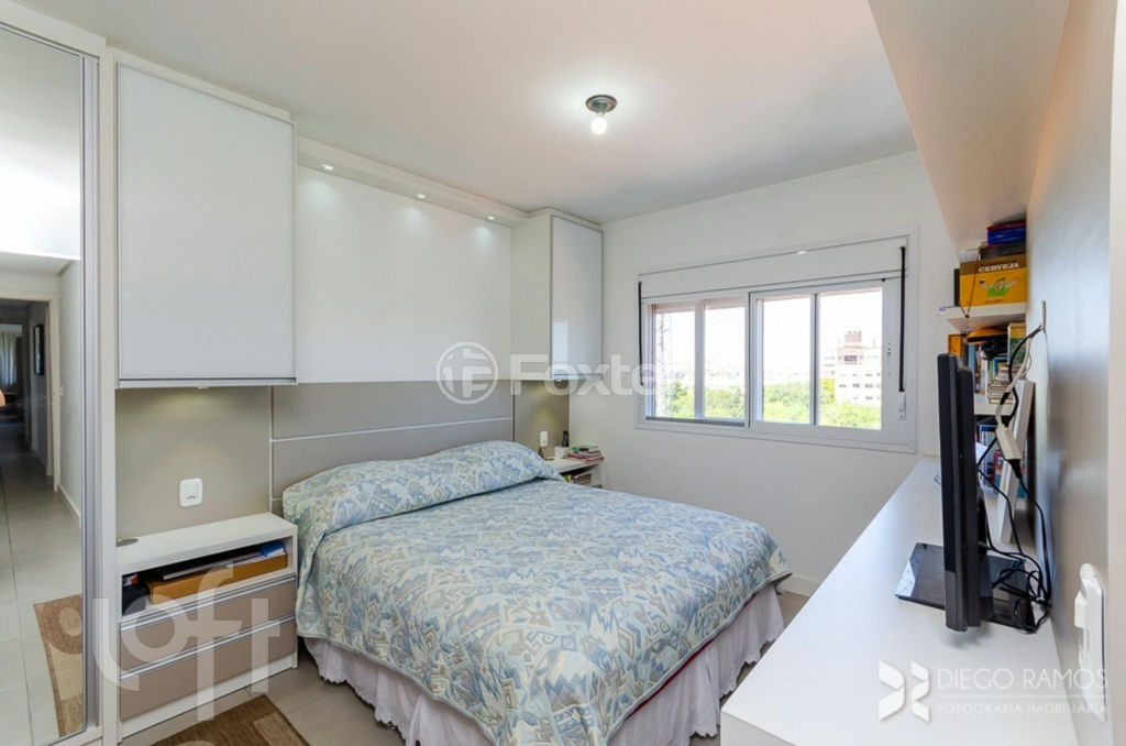 Apartamento à venda com 3 quartos, 106m² - Foto 7