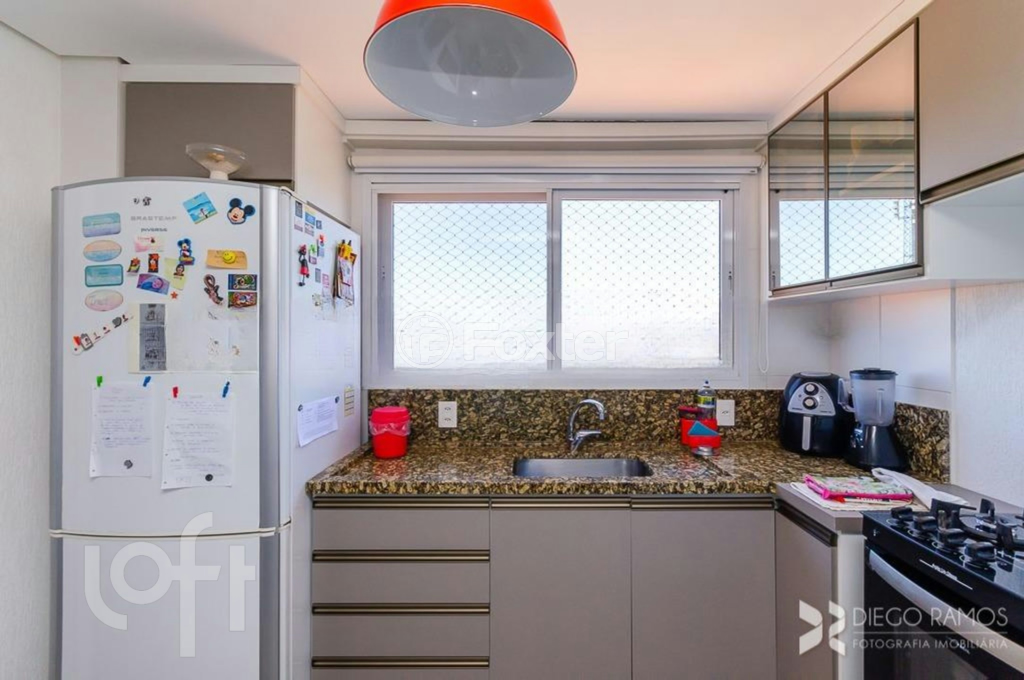 Apartamento à venda com 3 quartos, 106m² - Foto 2