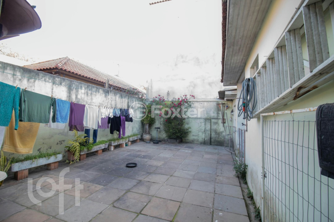 Casa à venda com 3 quartos, 200m² - Foto 8
