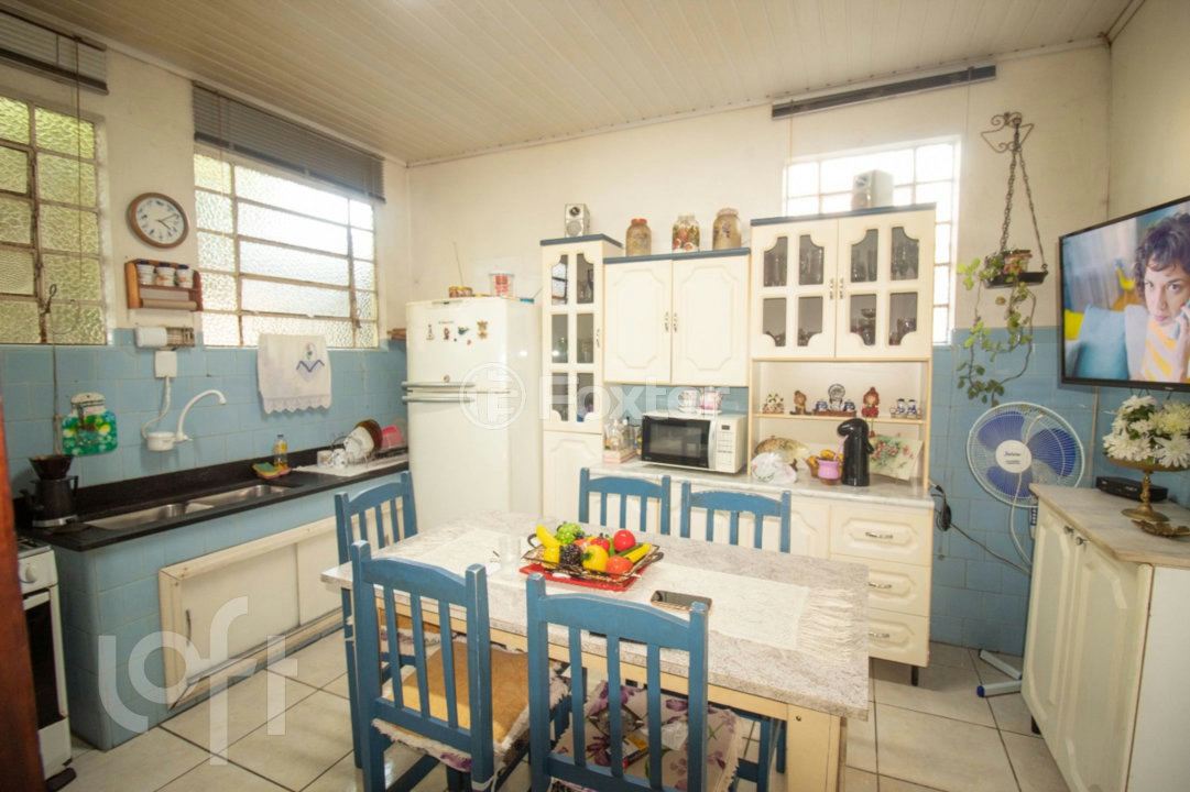 Casa à venda com 3 quartos, 200m² - Foto 21