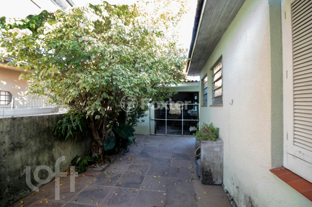 Casa à venda com 3 quartos, 200m² - Foto 7
