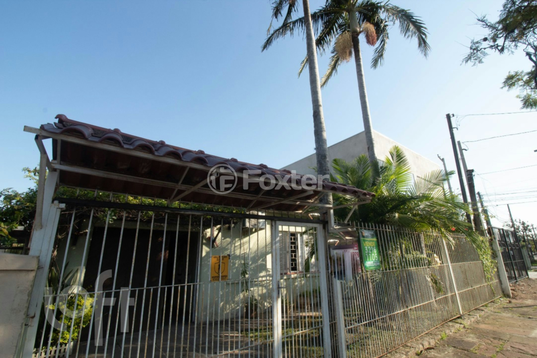 Casa à venda com 3 quartos, 200m² - Foto 1