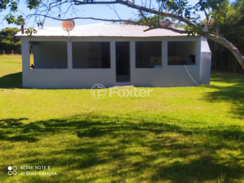 Chácara à venda com 3 quartos, 142m² - Foto 10