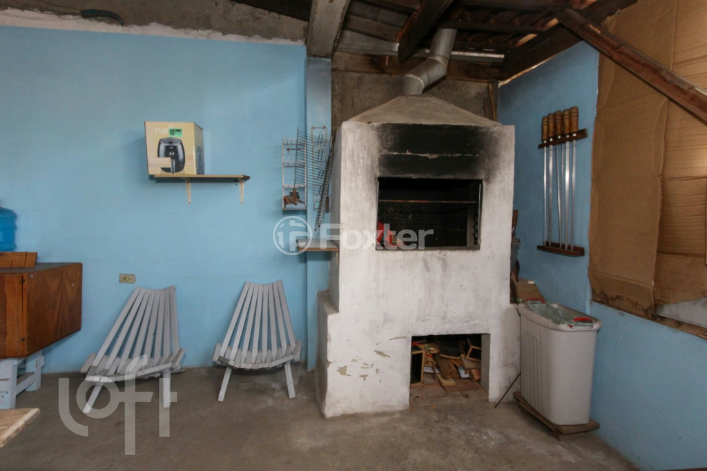 Casa à venda com 4 quartos, 300m² - Foto 36