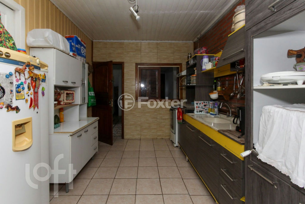 Casa à venda com 4 quartos, 300m² - Foto 18