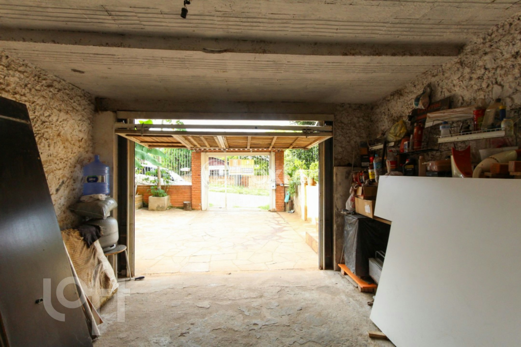 Casa à venda com 4 quartos, 300m² - Foto 46