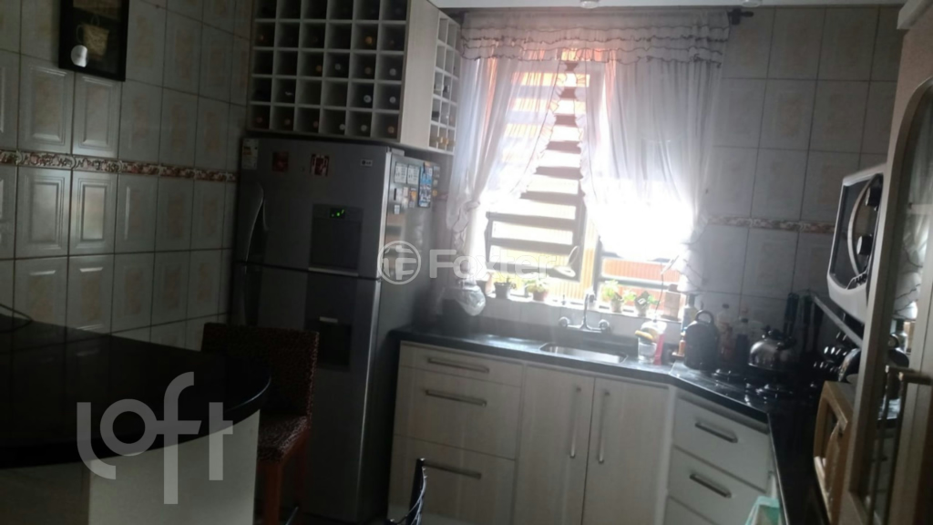 Casa à venda com 3 quartos, 191m² - Foto 3