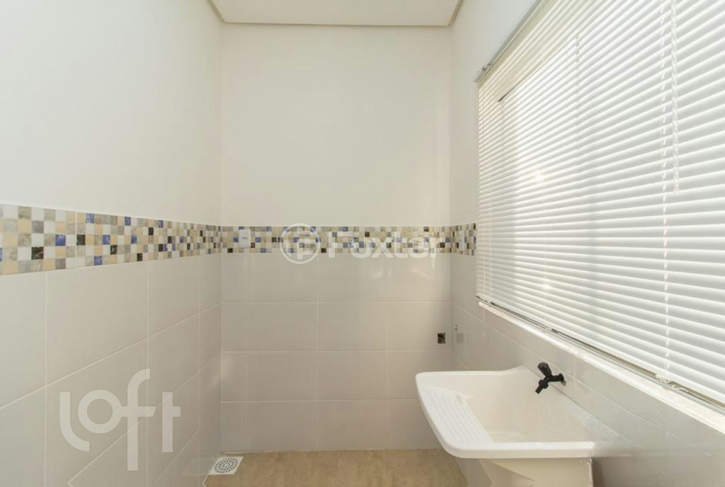 Casa à venda com 3 quartos, 112m² - Foto 4