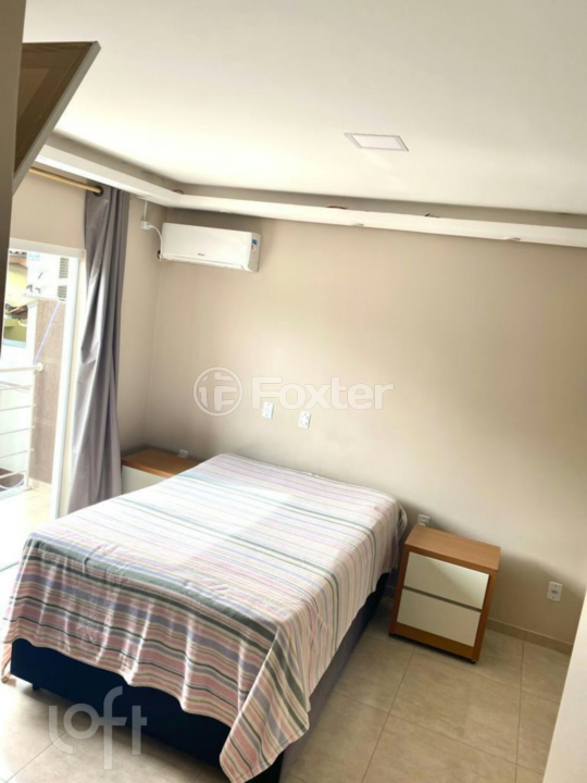 Casa à venda com 3 quartos, 112m² - Foto 28