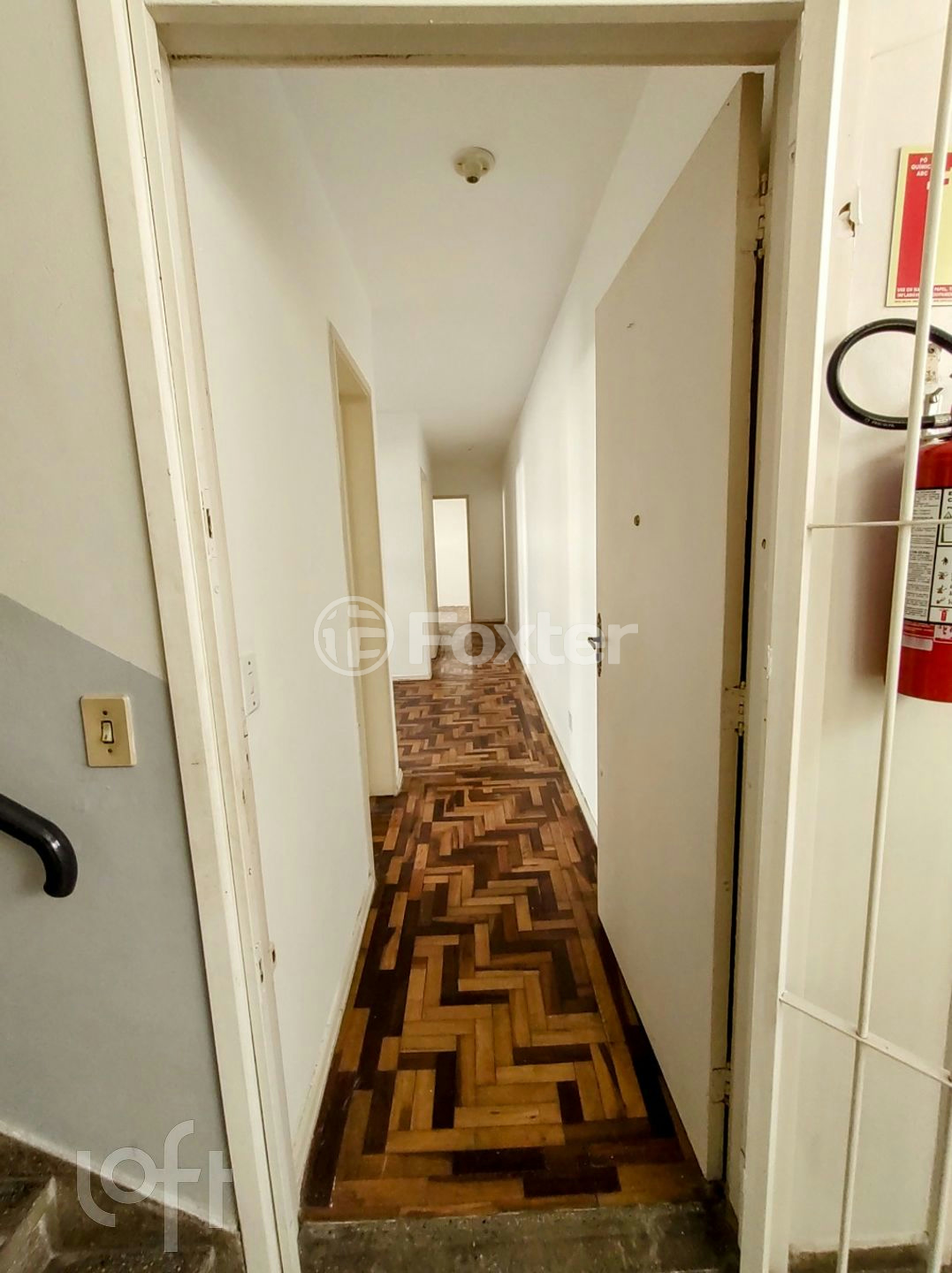 Apartamento à venda com 2 quartos, 57m² - Foto 7