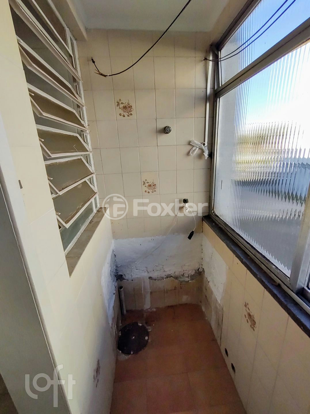 Apartamento à venda com 2 quartos, 57m² - Foto 11