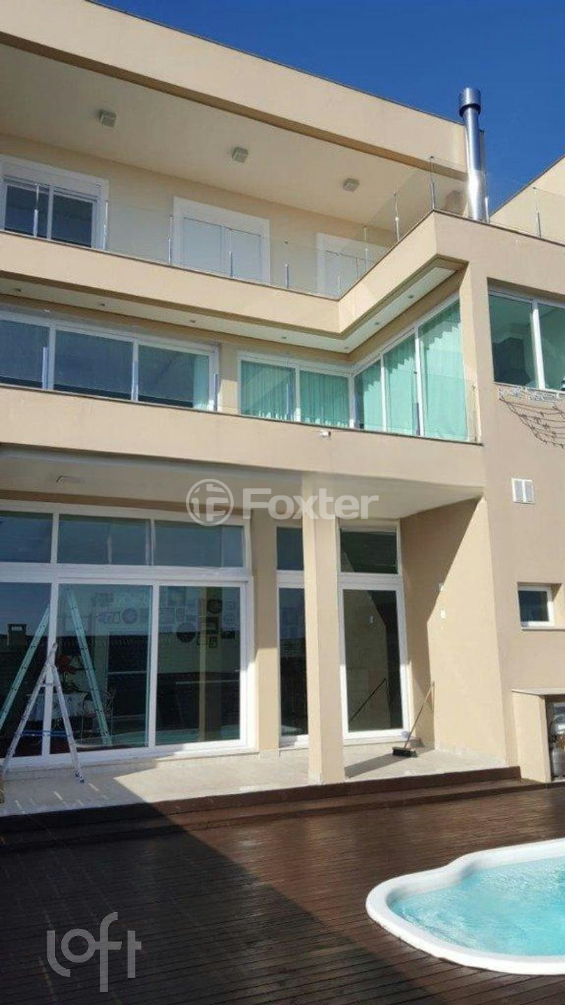 Casa à venda com 3 quartos, 285m² - Foto 4