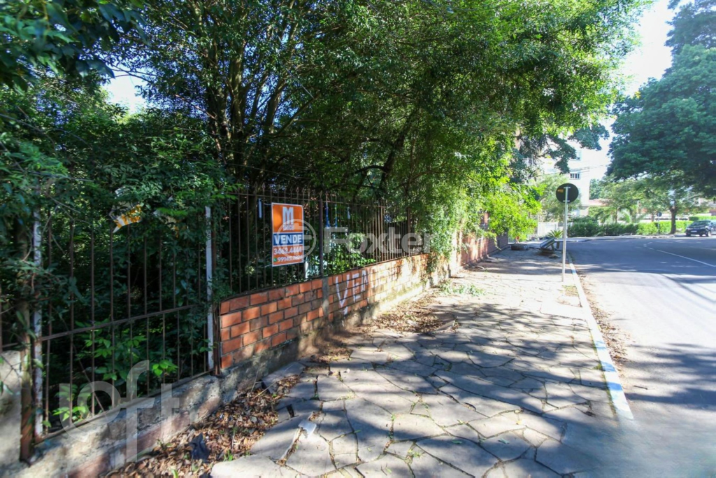 Casa à venda com 2 quartos, 627m² - Foto 3