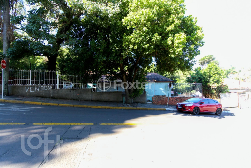 Casa à venda com 2 quartos, 627m² - Foto 13
