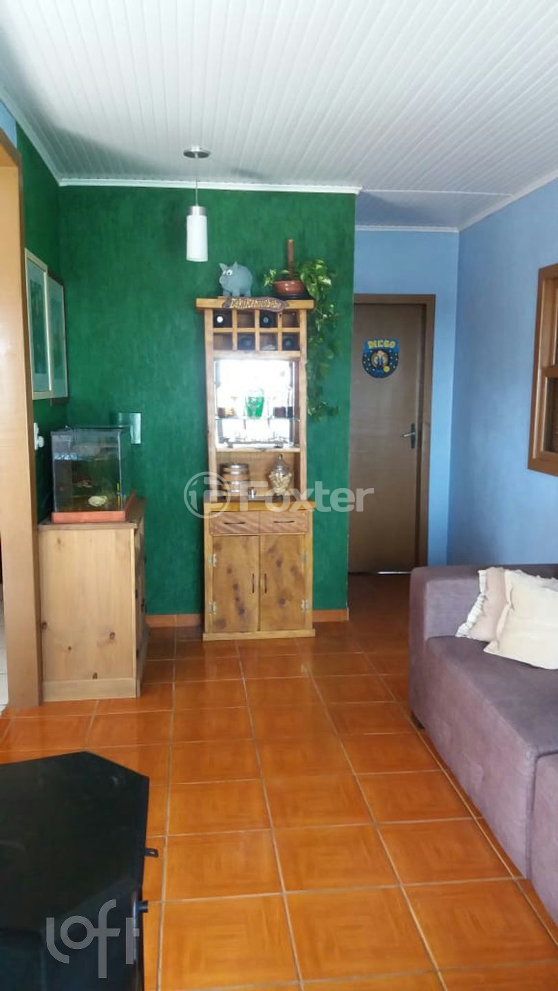 Casa à venda com 3 quartos, 144m² - Foto 1