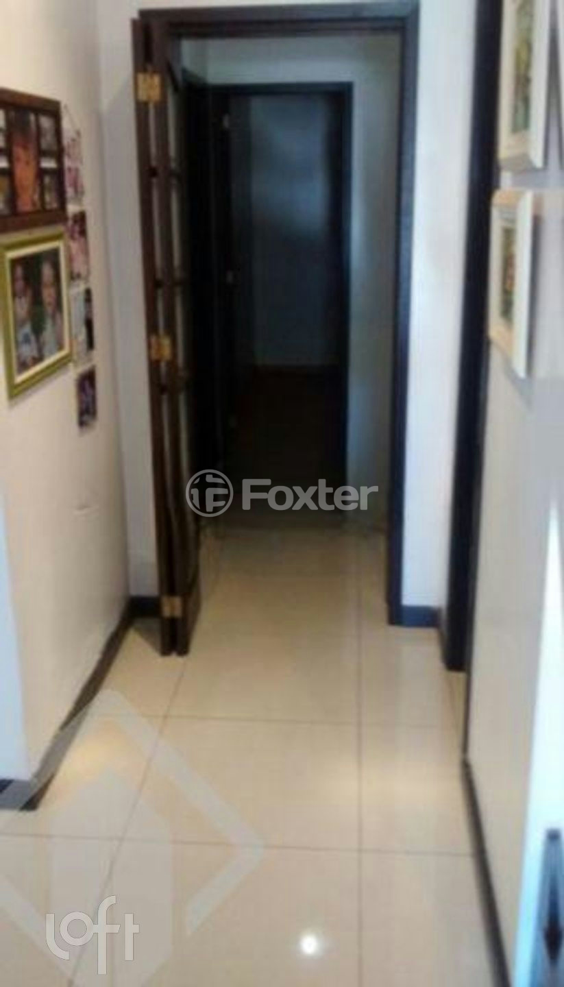 Casa à venda com 5 quartos, 384m² - Foto 10