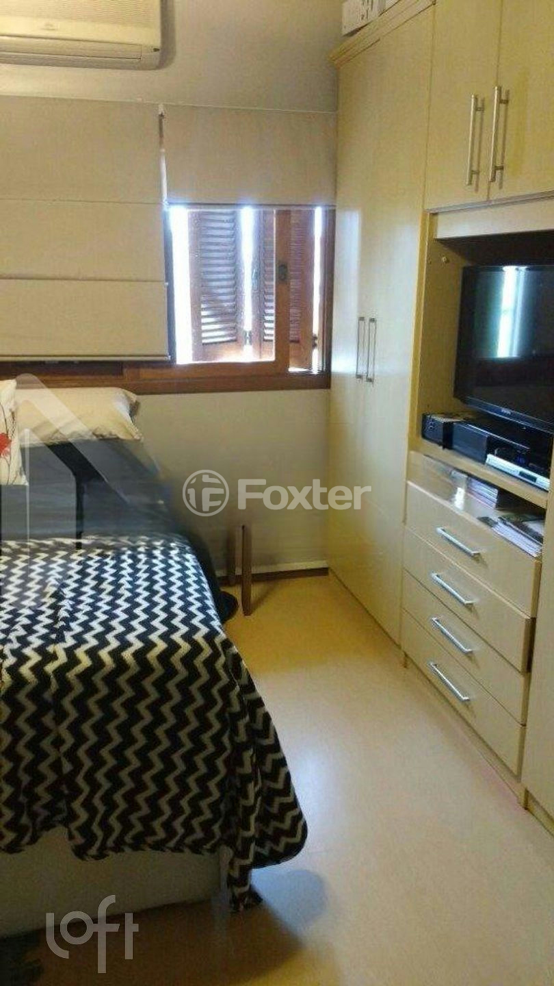 Casa à venda com 3 quartos, 88m² - Foto 7