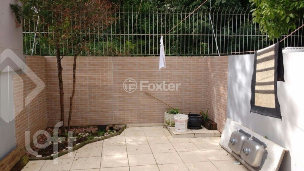 Casa à venda com 3 quartos, 88m² - Foto 3