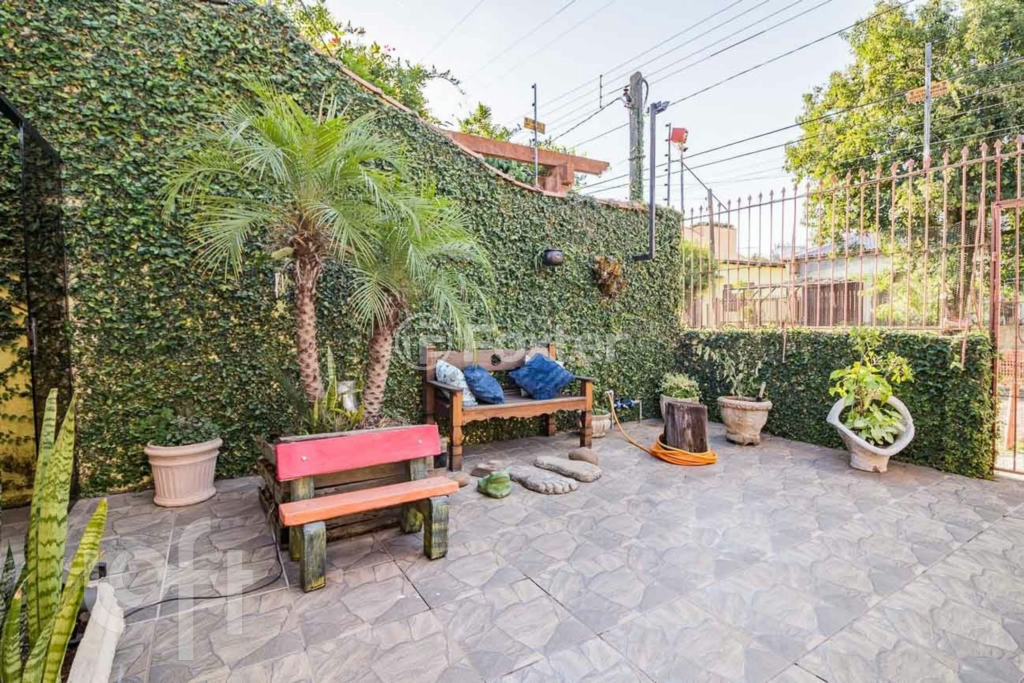 Casa à venda com 2 quartos, 120m² - Foto 32
