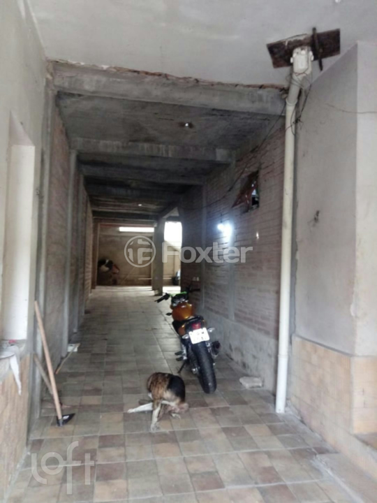 Casa à venda com 4 quartos, 360m² - Foto 3