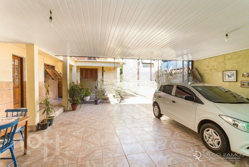 Casa à venda com 3 quartos, 119m² - Foto 4