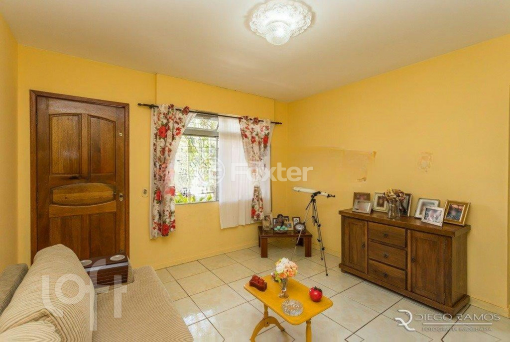 Casa à venda com 3 quartos, 119m² - Foto 2