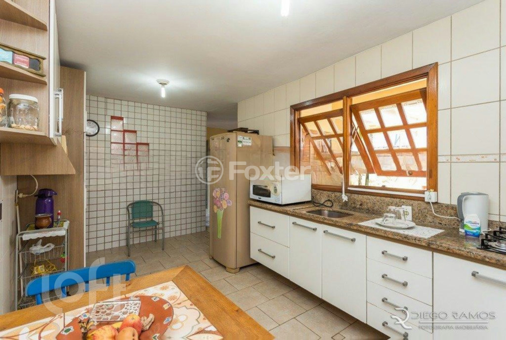 Casa à venda com 3 quartos, 119m² - Foto 7