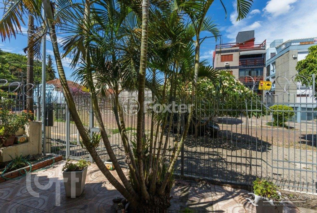 Casa à venda com 3 quartos, 119m² - Foto 8