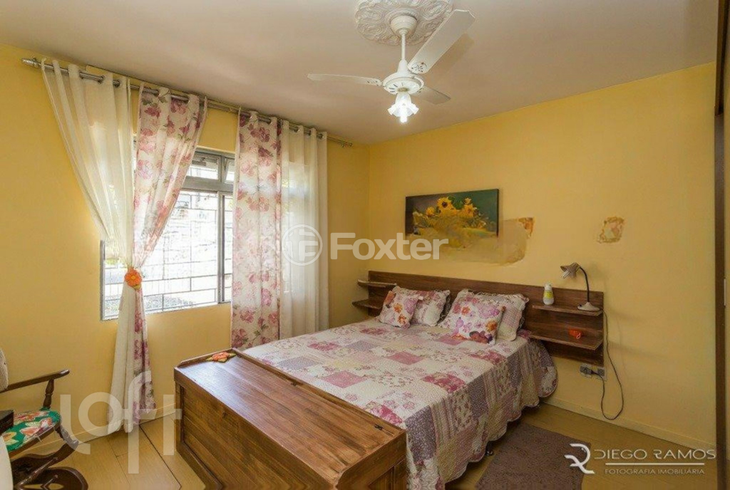 Casa à venda com 3 quartos, 119m² - Foto 11