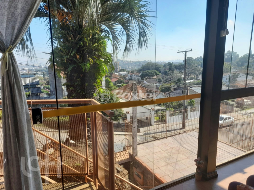 Casa à venda com 2 quartos, 132m² - Foto 3
