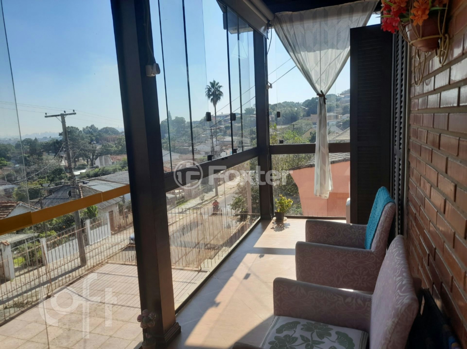 Casa à venda com 2 quartos, 132m² - Foto 2