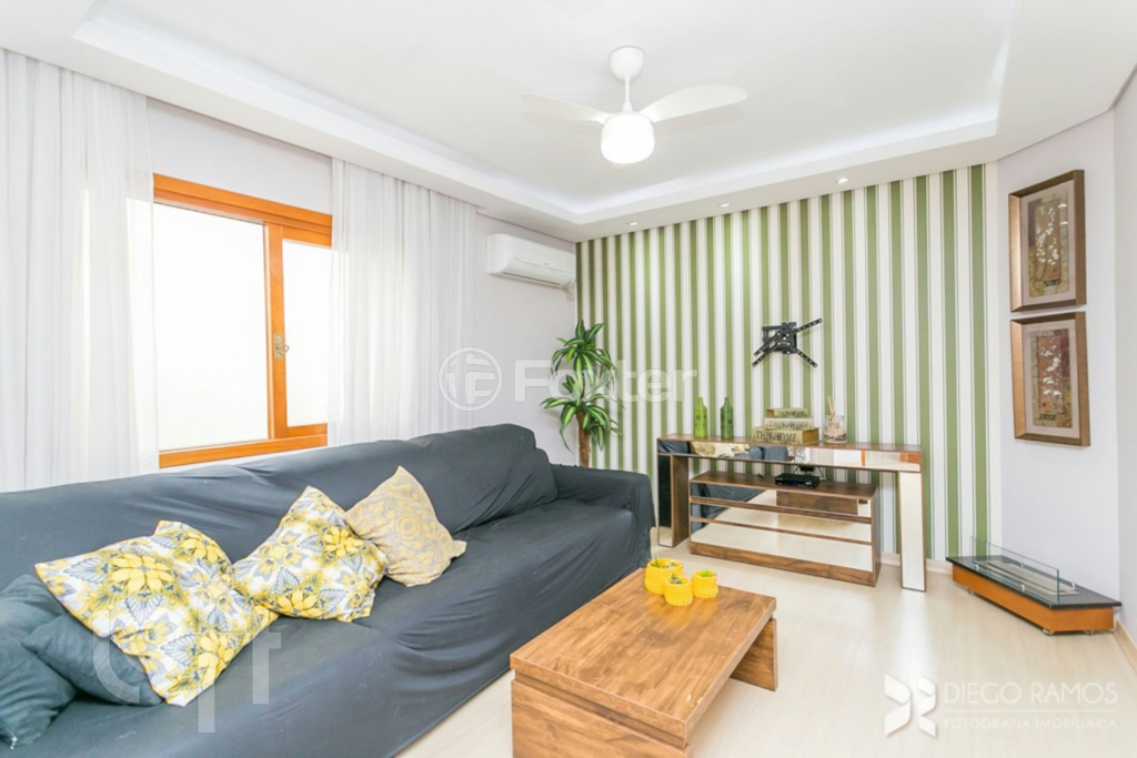 Casa à venda com 4 quartos, 350m² - Foto 5