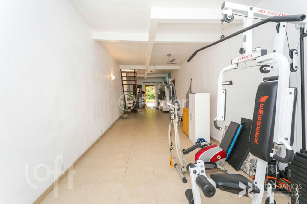 Casa à venda com 4 quartos, 350m² - Foto 34