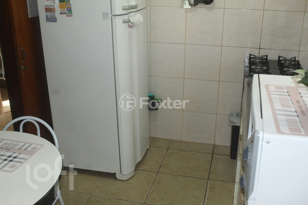 Casa à venda com 3 quartos, 111m² - Foto 2