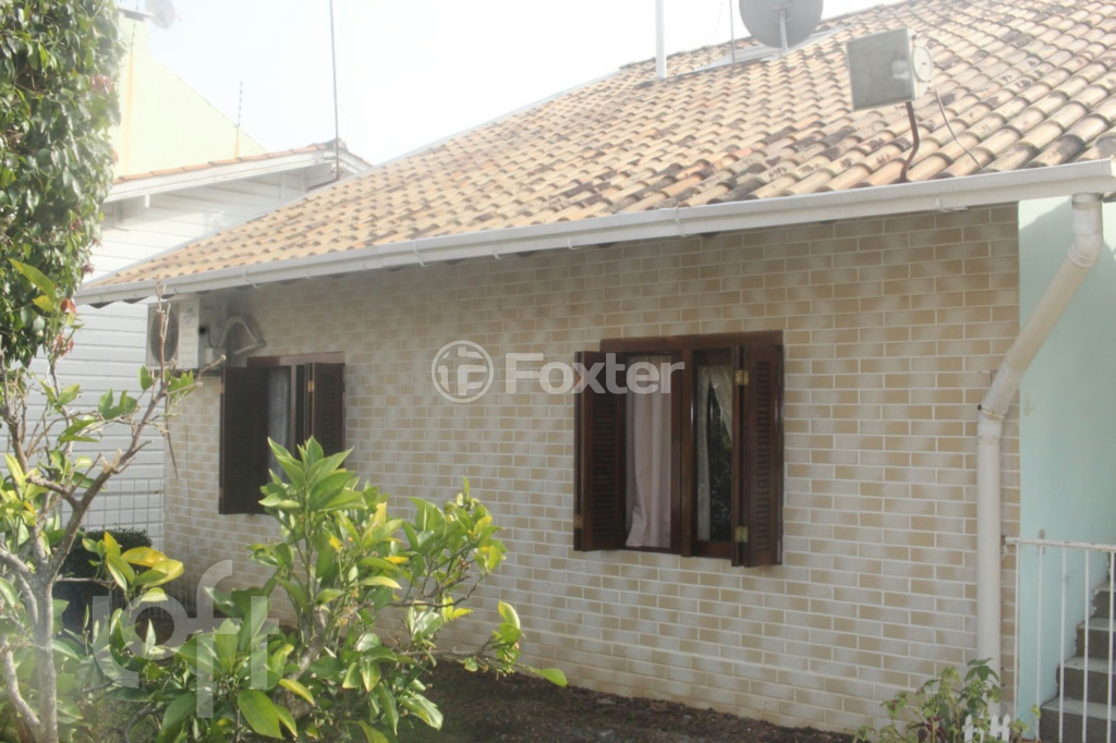 Casa à venda com 3 quartos, 111m² - Foto 7