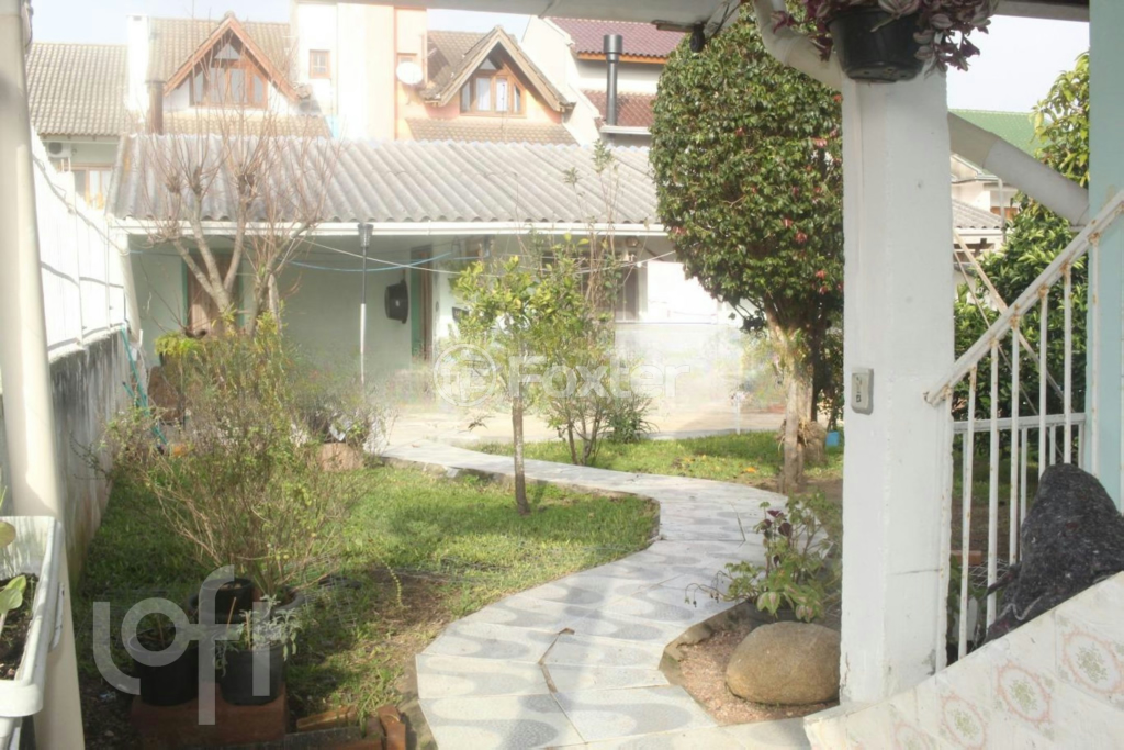 Casa à venda com 3 quartos, 111m² - Foto 5