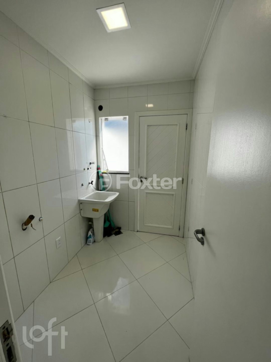 Casa à venda com 2 quartos, 189m² - Foto 5
