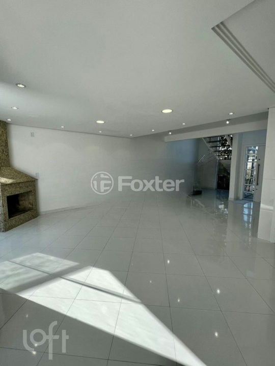 Casa à venda com 2 quartos, 189m² - Foto 3