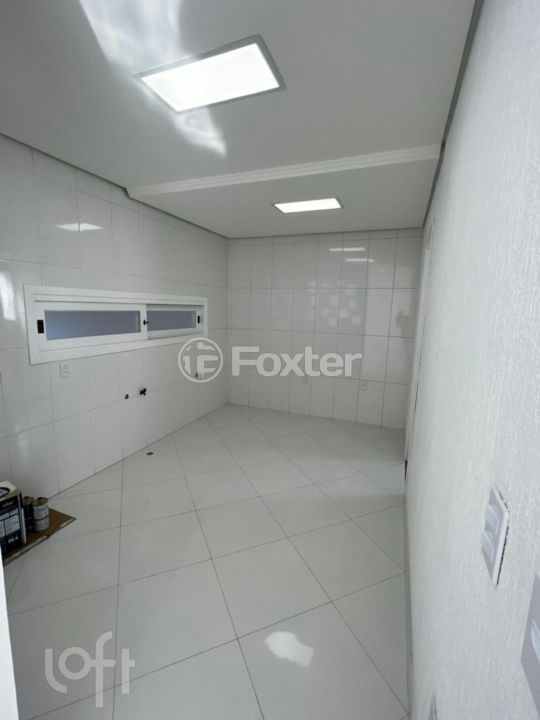 Casa à venda com 2 quartos, 189m² - Foto 4