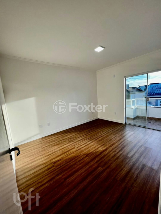 Casa à venda com 2 quartos, 189m² - Foto 11