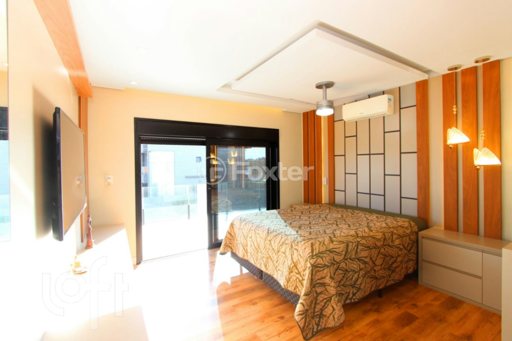 Casa à venda com 4 quartos, 250m² - Foto 25