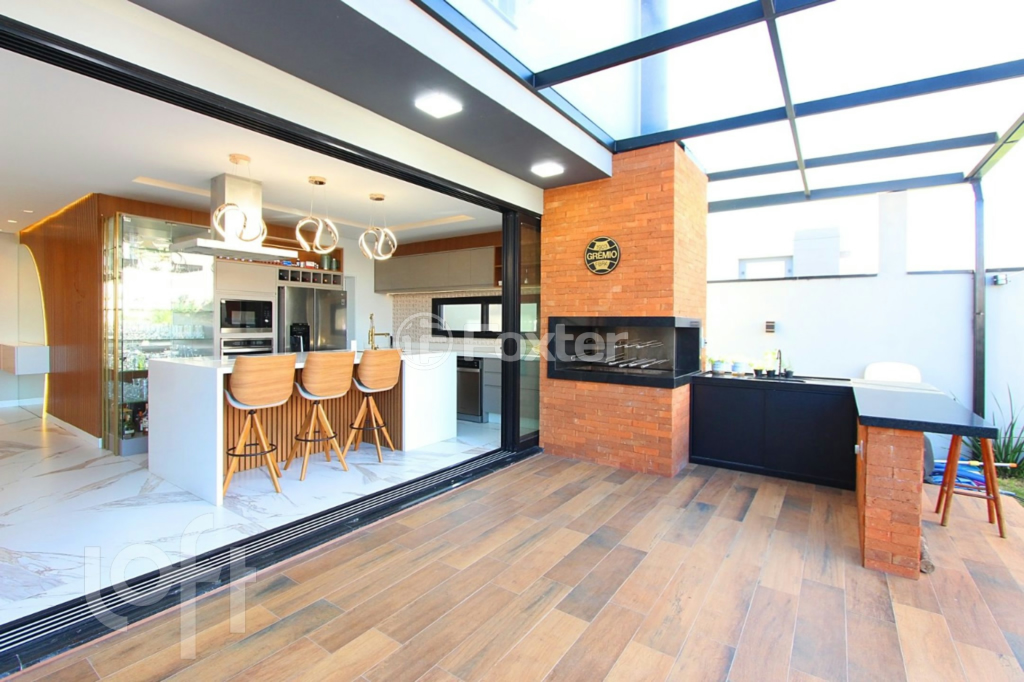 Casa à venda com 4 quartos, 250m² - Foto 13