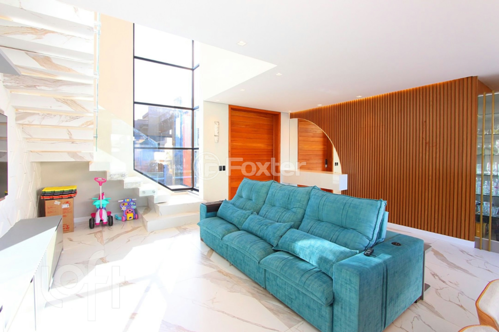 Casa à venda com 4 quartos, 250m² - Foto 3