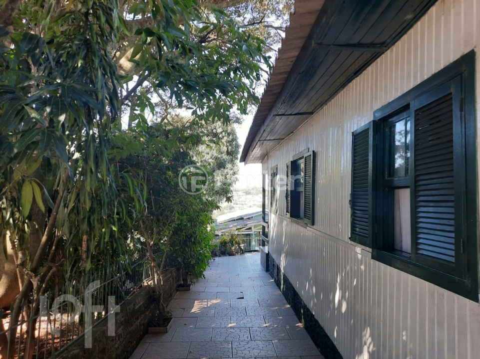 Casa à venda com 3 quartos, 160m² - Foto 3